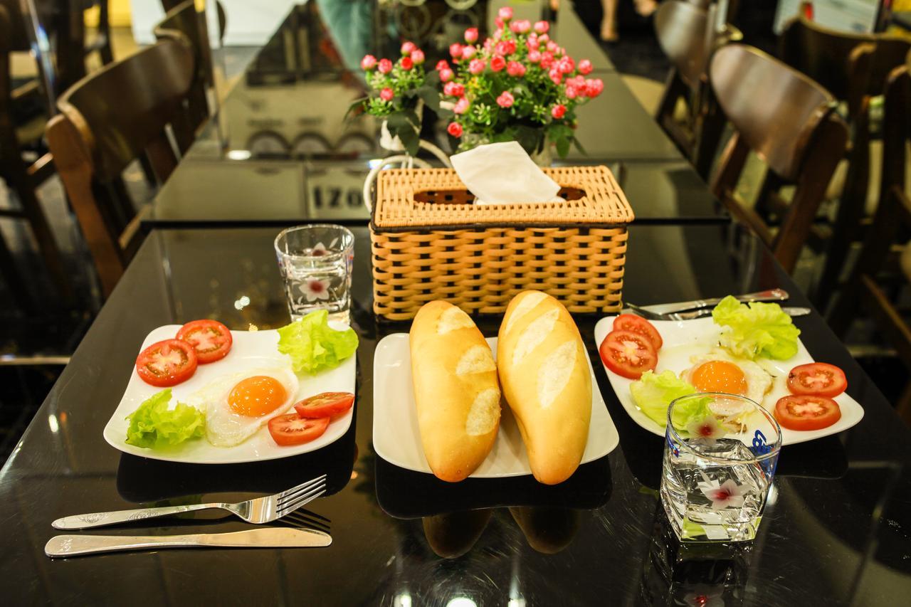 Ngoc Tung Mini Hotel Hue Exterior foto