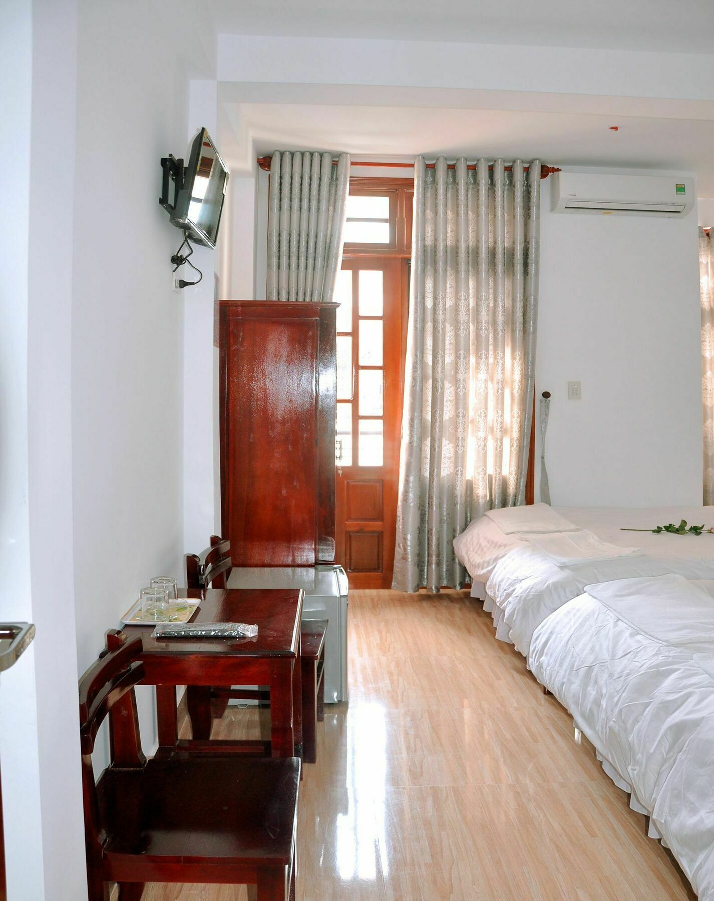 Ngoc Tung Mini Hotel Hue Exterior foto